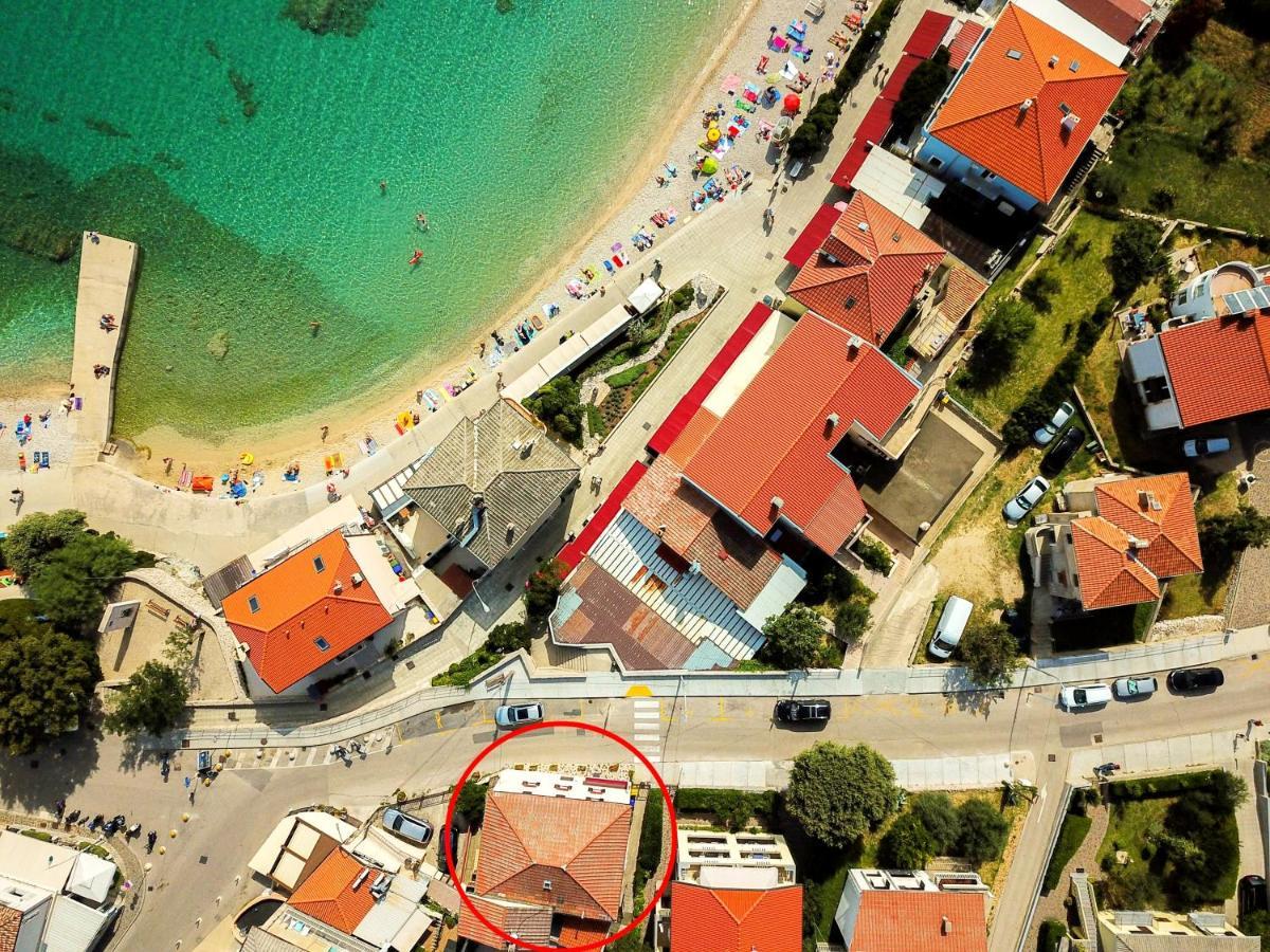 Apartment Sanja With Sea View
